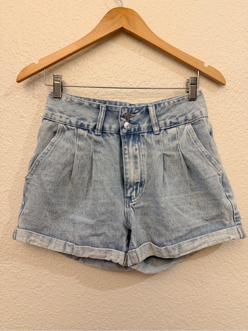 Light Wash Denim Shorts - Casual High-Rise Pleated Women’s Shorts